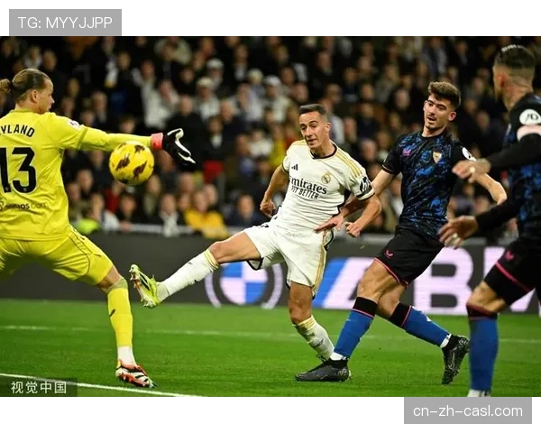 快讯：维尼修斯边路突破造点，莫德里奇主罚命中，皇马1-0利物浦。