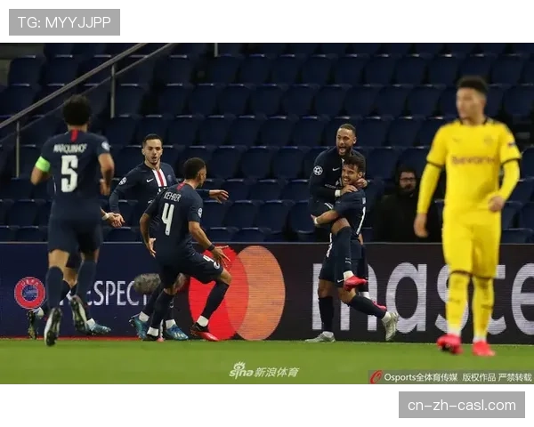 巴黎中场小将埃梅里谈成长：教练组如何通过视频分析课提升我的防守选位